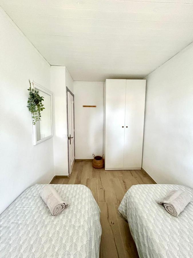 Menorca Chic Apartment Near Beach & Harbour Cala 'n Bosch Buitenkant foto