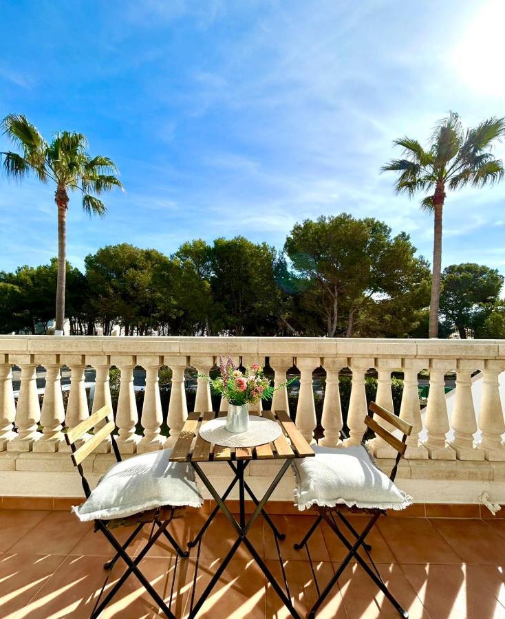 Menorca Chic Apartment Near Beach & Harbour Cala 'n Bosch Buitenkant foto