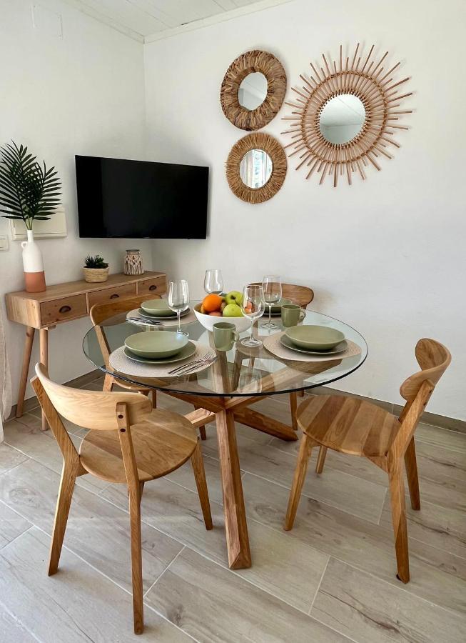 Menorca Chic Apartment Near Beach & Harbour Cala 'n Bosch Buitenkant foto
